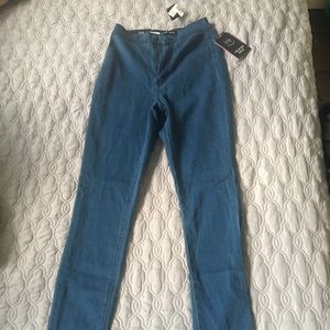 New with tags high rise stretch jeans